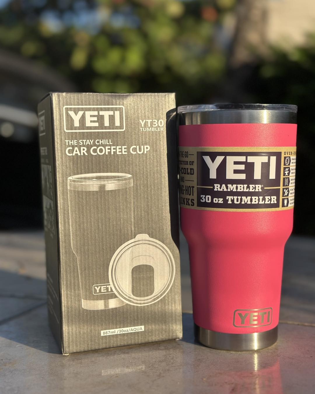 YETI-30oz TUMBLER (Fucsia)